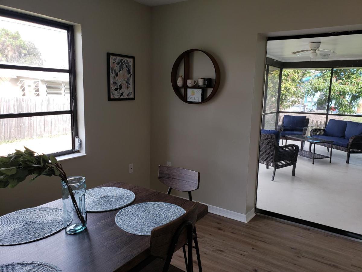 Shell Near The Sea, 2-Br Pet Friendly Home Venice Eksteriør billede