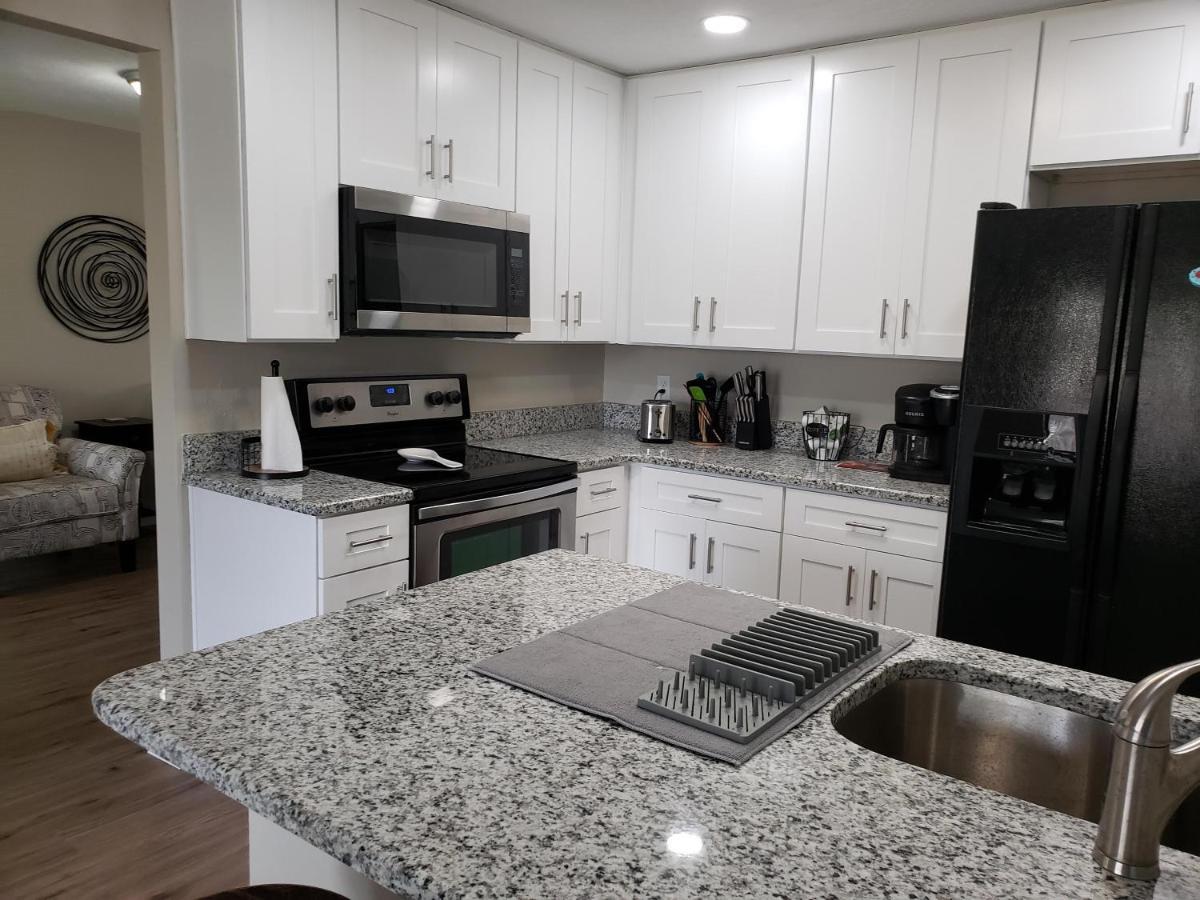 Shell Near The Sea, 2-Br Pet Friendly Home Venice Eksteriør billede